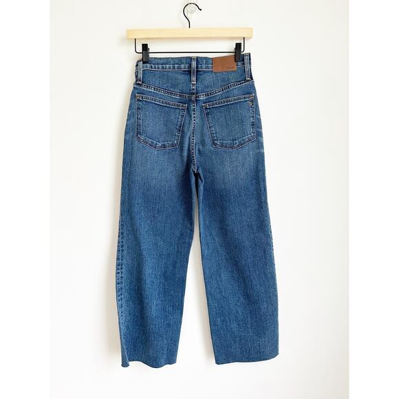 Madewell Slim Wide-Leg Raw-Hem Jeans, Crownridge Wash - Size 25 - Picture 3 of 5